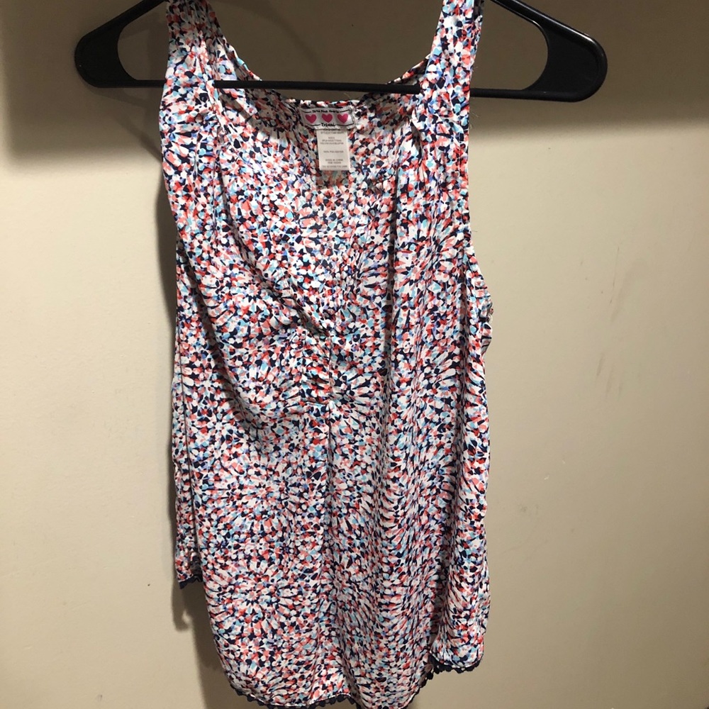 Sleeveless top